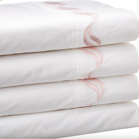 Westport Home Scroll Embroidered 100% cotton Duvet Set - Picture 3 of 7